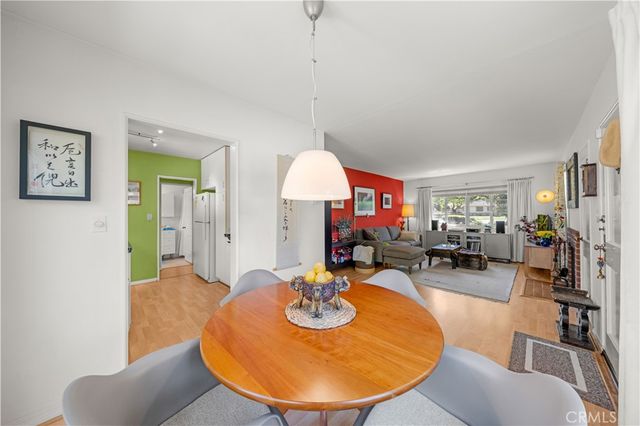 5528 Village Green, Los Angeles, CA 90016