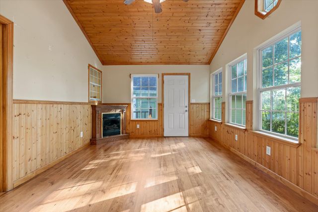 170 Shady Court, Lafayette, GA 30728