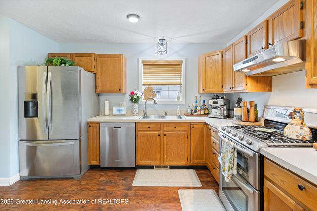 4590 Doncaster Avenue, Holt, MI 48842