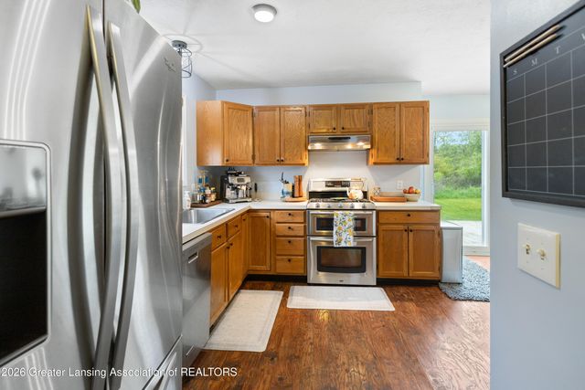 4590 Doncaster Avenue, Holt, MI 48842