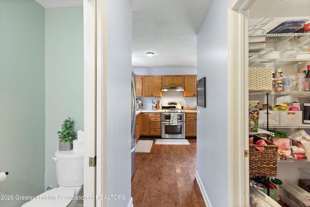 4590 Doncaster Avenue, Holt, MI 48842