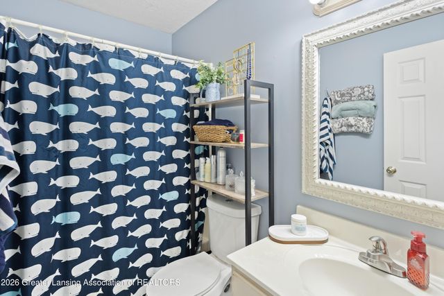 4590 Doncaster Avenue, Holt, MI 48842