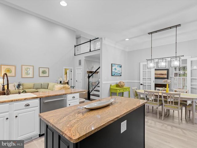 1210 CARROLLTON LN, Berlin, MD 21811