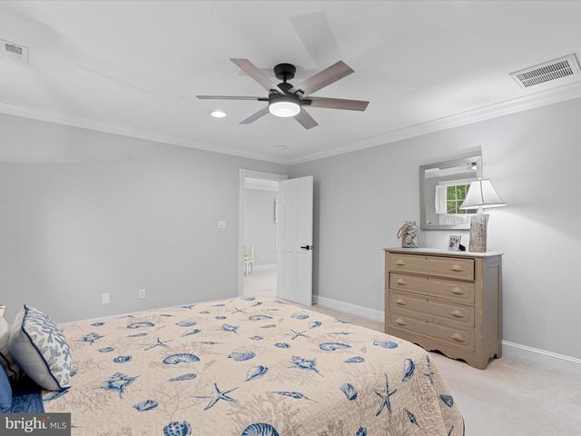 1210 CARROLLTON LN, Berlin, MD 21811