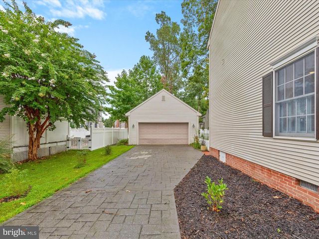 1210 CARROLLTON LN, Berlin, MD 21811