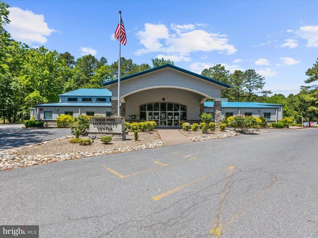 1210 CARROLLTON LN, Berlin, MD 21811