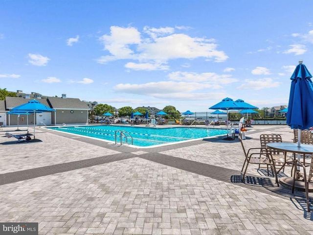 1210 CARROLLTON LN, Berlin, MD 21811