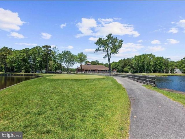 1210 CARROLLTON LN, Berlin, MD 21811