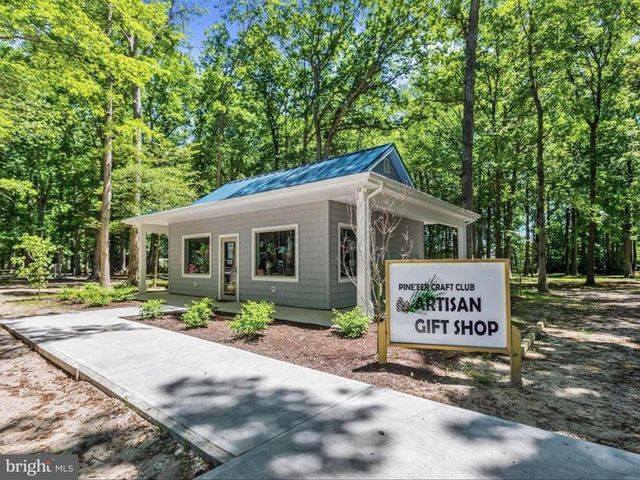 1210 CARROLLTON LN, Berlin, MD 21811