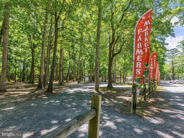 1210 CARROLLTON LN, Berlin, MD 21811