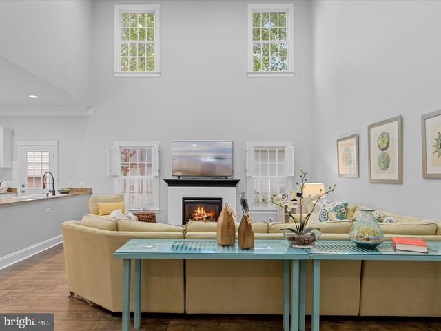 1210 CARROLLTON LN, Berlin, MD 21811