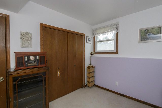 S69W22090 Sonoma WAY, Big Bend, WI 53103