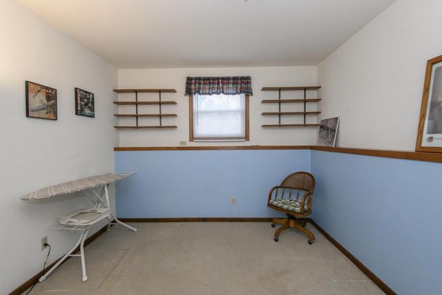 S69W22090 Sonoma WAY, Big Bend, WI 53103