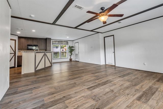 9529 Cypress Drive, Willis, TX 77318
