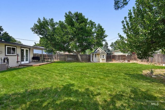 7826 W Westover Drive, Boise, ID 83704