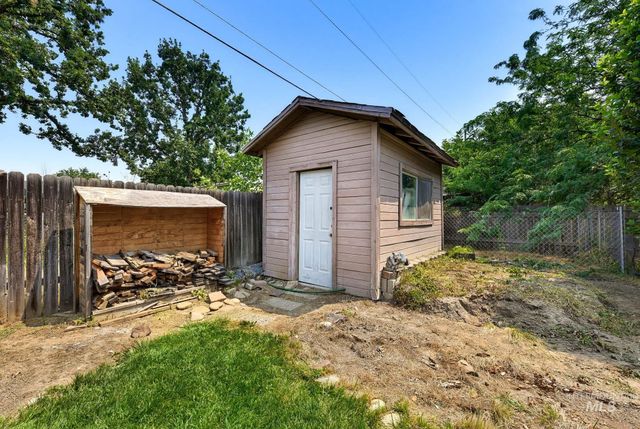 7826 W Westover Drive, Boise, ID 83704