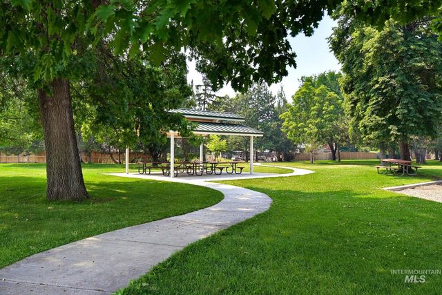 7826 W Westover Drive, Boise, ID 83704