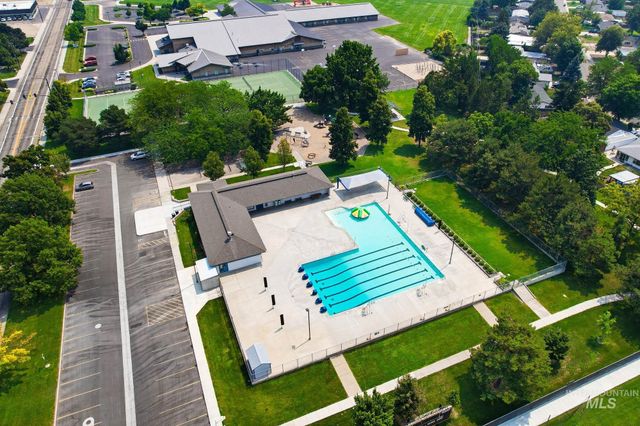 7826 W Westover Drive, Boise, ID 83704