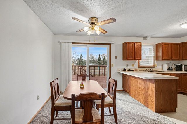 10216 Erskin Street NE, Circle Pines, MN 55014