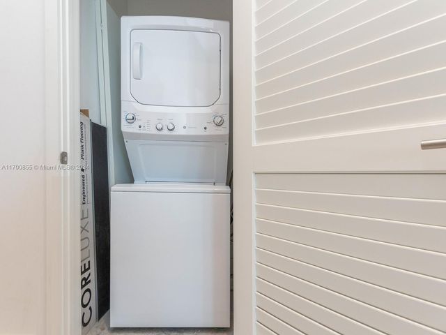 4111 S Ocean Dr 601, Hollywood, FL 33019