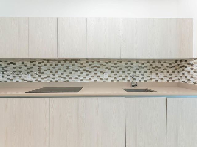 4111 S Ocean Dr 601, Hollywood, FL 33019