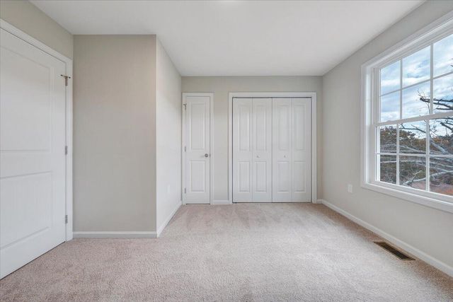 141 Parker LN, Salem, VA 24153