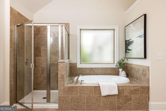 7595 Stoneridge Drive, Atlanta, GA 30328