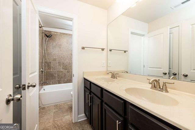 7595 Stoneridge Drive, Atlanta, GA 30328