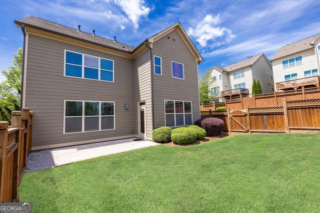 7595 Stoneridge Drive, Atlanta, GA 30328