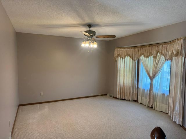 5194 180th Street, Farmington, MN 55024