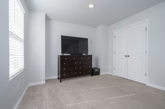 447 Augustine Dr, Lebanon, TN 37087