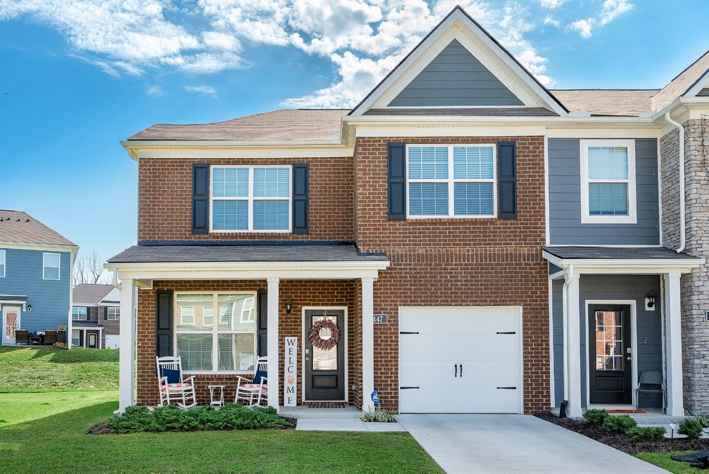 447 Augustine Dr, Lebanon, TN 37087