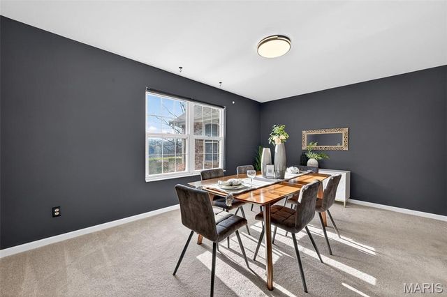 305 Hays Hill Drive, Fenton, MO 63026