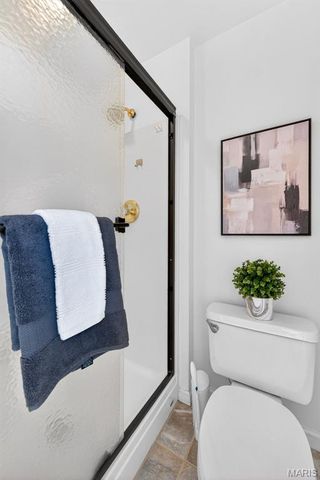 305 Hays Hill Drive, Fenton, MO 63026