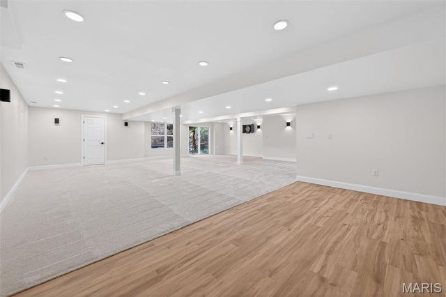 305 Hays Hill Drive, Fenton, MO 63026