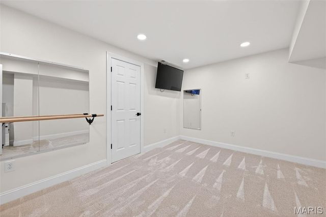 305 Hays Hill Drive, Fenton, MO 63026