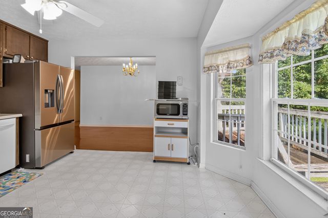 506 Creek View Place, Mcdonough, GA 30252