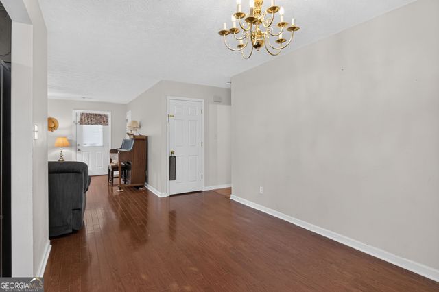 506 Creek View Place, Mcdonough, GA 30252