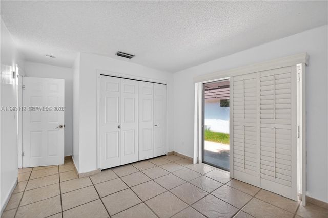 13471 SW 99th Ter, Miami, FL 33186