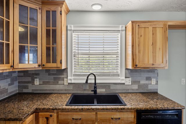 103 Austin Drive, Hustonville, KY 40437