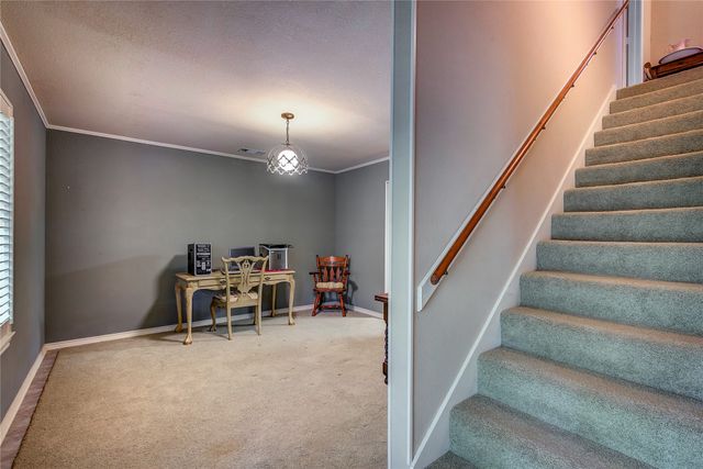 221 County Road 1946, Emory, TX 75440