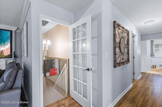 9108 Royal Oak Dr, Louisville, KY 40272