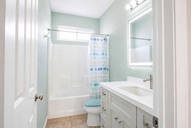 66566 5th Street, Desert Hot Springs, CA 92240