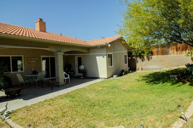 66566 5th Street, Desert Hot Springs, CA 92240