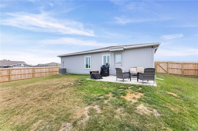 37718 W 208th Terrace, Edgerton, KS 66021