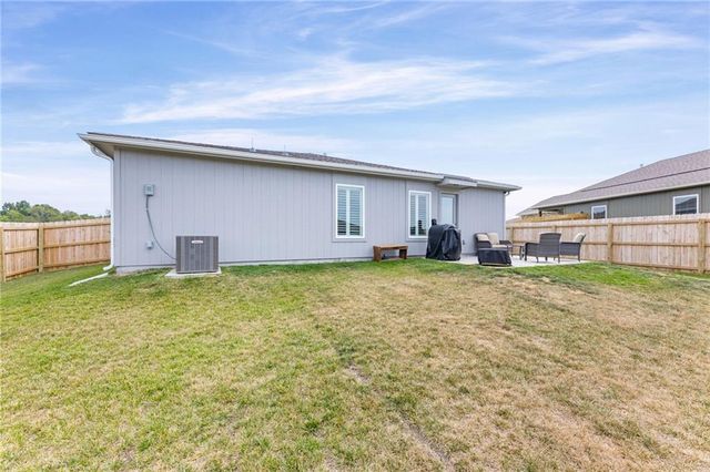 37718 W 208th Terrace, Edgerton, KS 66021