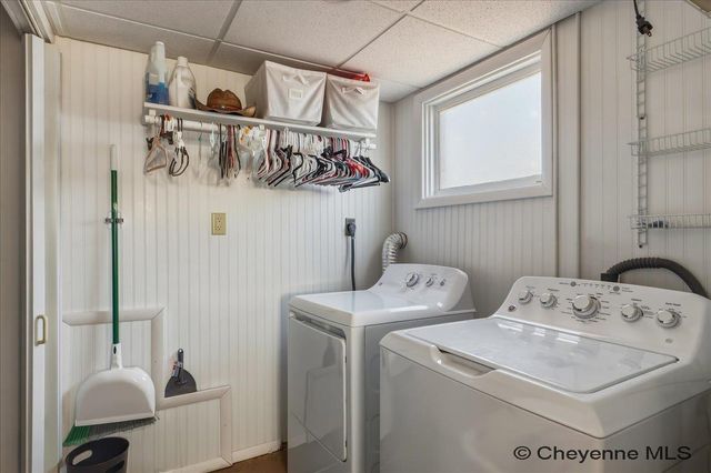 3069 HANSON ST, Cheyenne, WY 82001