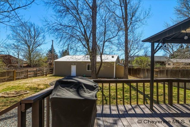 3069 HANSON ST, Cheyenne, WY 82001