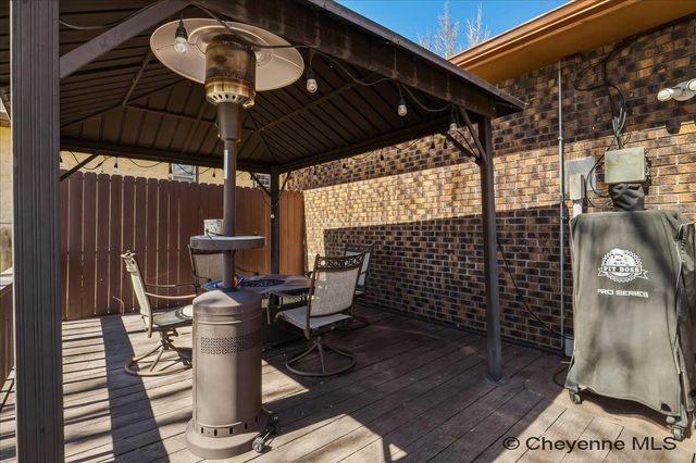 3069 HANSON ST, Cheyenne, WY 82001