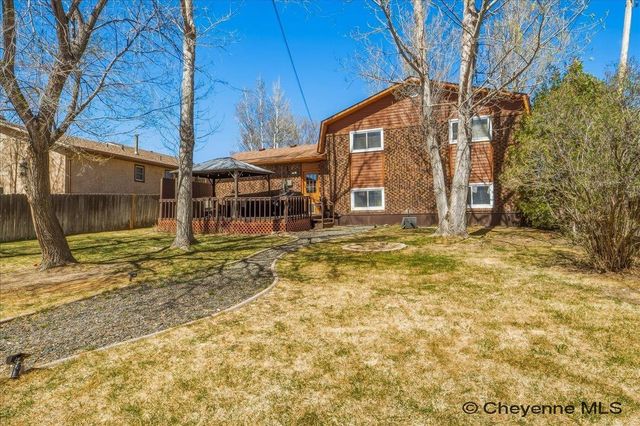 3069 HANSON ST, Cheyenne, WY 82001